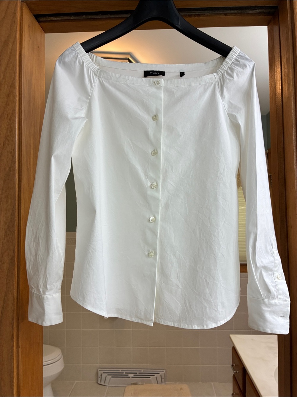 Theory White Off-the-Shoulder Button-Front Top Size Small